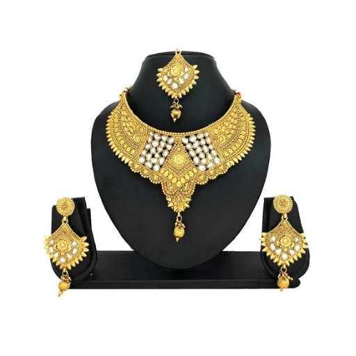 Buy Chokers, Kundan & Gold-Plated Necklace Sets Online