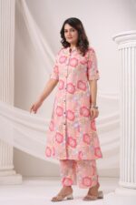 Mother's kurti featuring convenient side pockets.