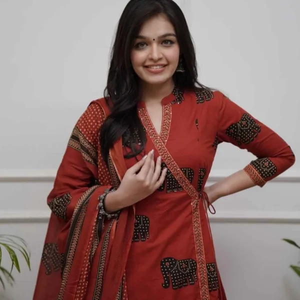 Red cotton A-line kurta set, elephant print, malmal dupatta, smiling model, ethnic wear for women