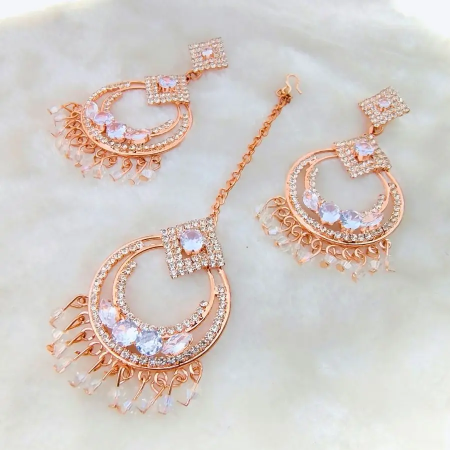 ZaiQuin Premium Rose Gold Chandbali Earrings & Maang Tikka Set Nizami Noor Traditional Rose Gold Maang Tikka & Earring Set Shim ZaiQuin Premium Rose Gold Chandbali Earrings Maang Tikka Set Nizami Noor Traditional Rose Gold Maang Tikka Earring Set Shim